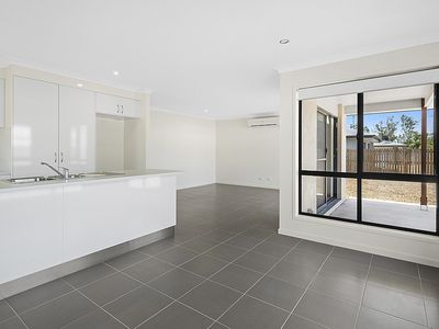 79 Macarthur Drive, Cannonvale