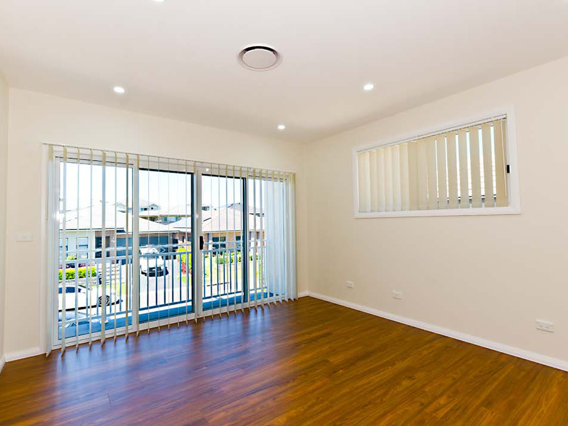 25 Radisich Loop, Oran Park