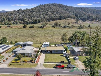 29 Simmonds Creek Road, Tawonga South