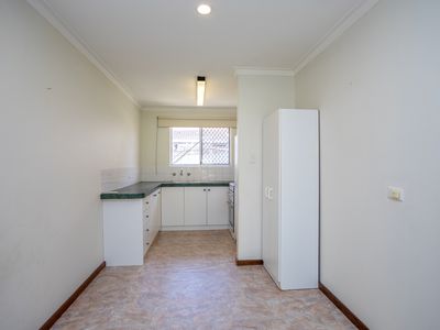 17 / 64 Fifth Road (entry via 7 Sexty Street), Armadale