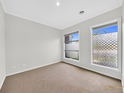 71 Millbrook Drive, Wyndham Vale