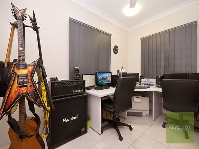 9 Riverwood Drive, Idalia