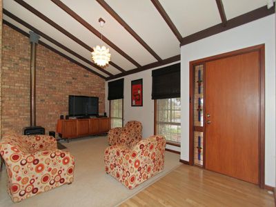 6 Trythall Place, Hannans