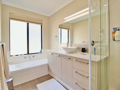 11 Curlewis Drive , Baldivis