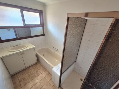 13B Moffatt Crescent, Hoppers Crossing