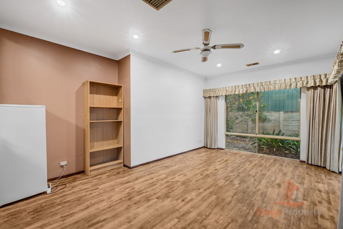 33 Taronga Drive, Kelmscott