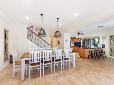 39 Cadence Avenue, Mermaid Waters