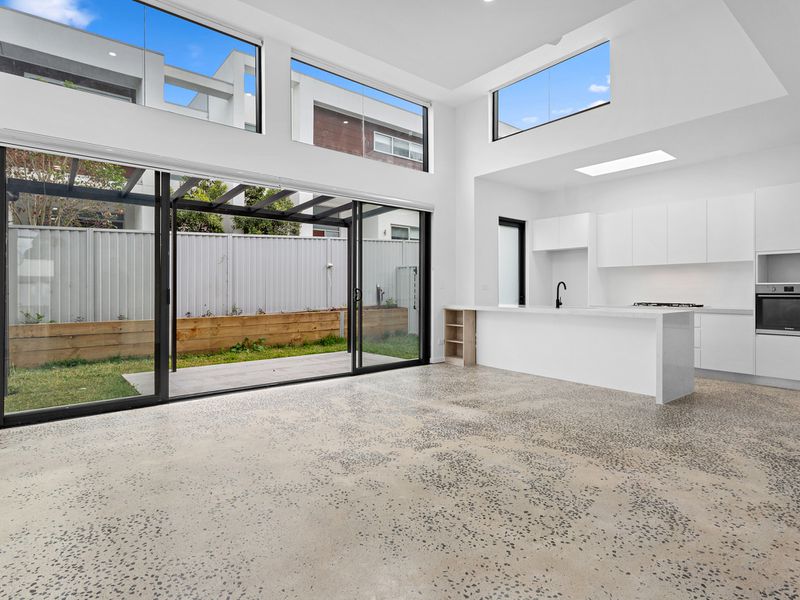 3 / 11 Dudley Avenue, Caringbah South