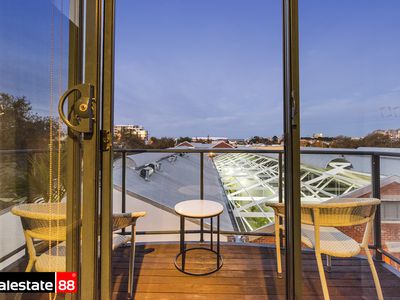 6 Boans Lane, East Perth