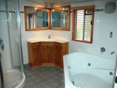 169 Kingfisher street, Longreach