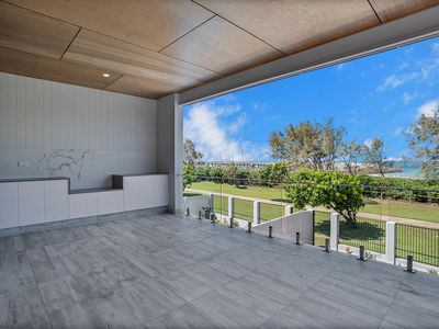 4 / 19 East Point Drive, Mackay Harbour