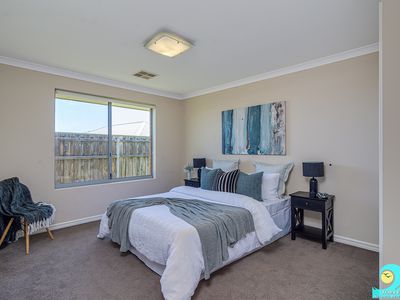 44 Cave Loop, Yanchep