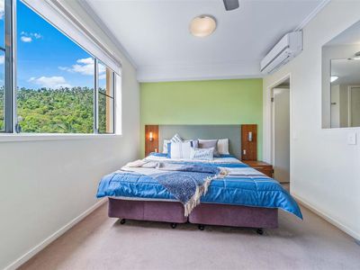 1 / 15 Flame Tree Court, Airlie Beach