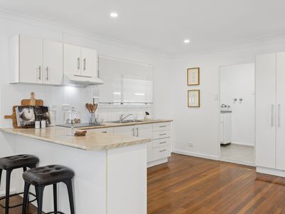 11 Aquarius Street, Inala