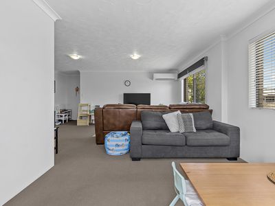 2 / 99 Stafford Road, Kedron