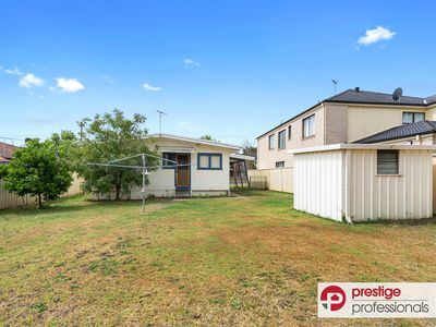 25 Huon Crescent, Holsworthy