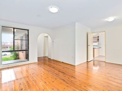 5 Malvern Close, St Johns Park