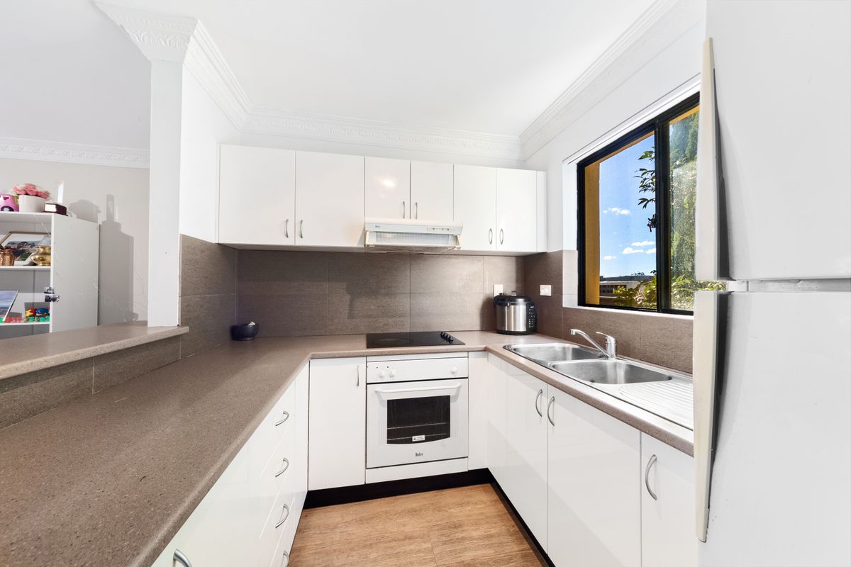 6 / 74 Faunce Street West, Gosford