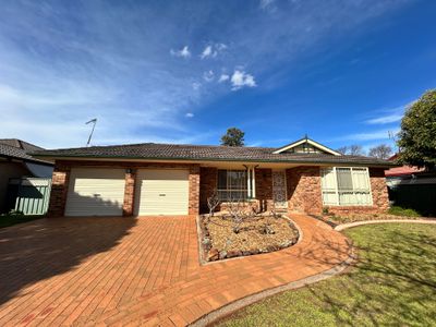6 Pinehurst Avenue, Dubbo