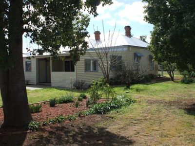 60 Russell Street, Howlong