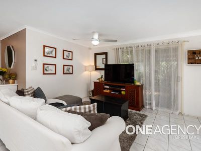 8 Teasel Crescent, Forest Lake