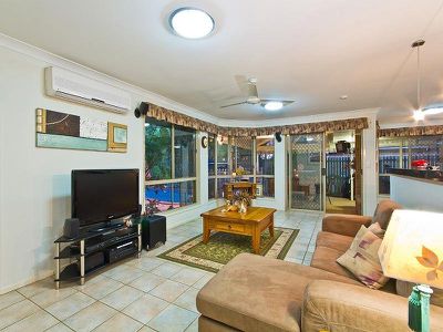 2 Aberdeen Pl, Manly West