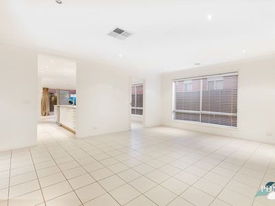 3 Gembrook Street, Manor Lakes