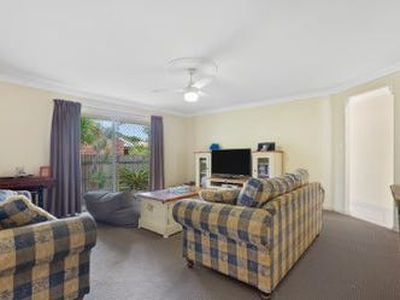 1 / 34 Hazeltine Court, Maroochydore