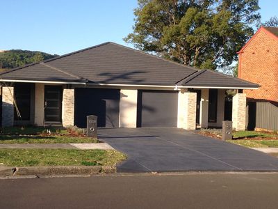 1 / 37 Winnima Way, Berkeley