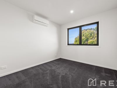 2 Shan Place, Hampton Park