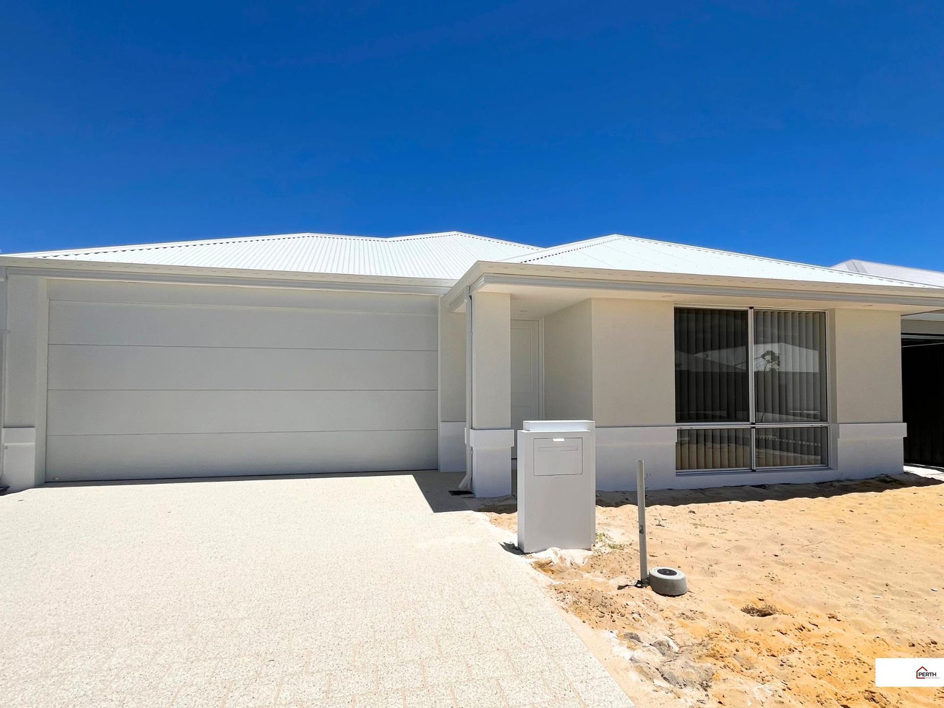 9 Capitola Way, Madora Bay