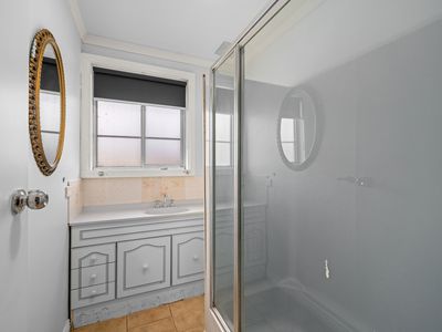 14 Thomson Street, Wangaratta