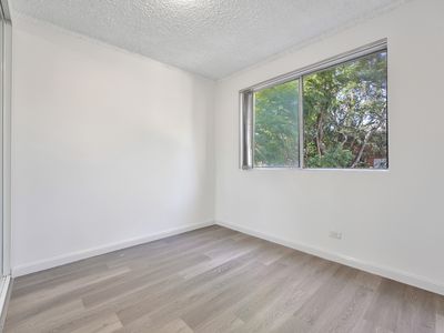 9 / 4 Forbes Street, Warwick Farm
