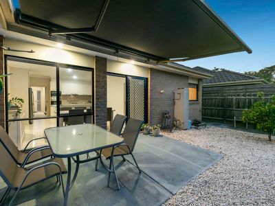 2 / 17 Bass Avenue, Rosebud