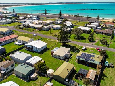 38 Foster Street, Beachport