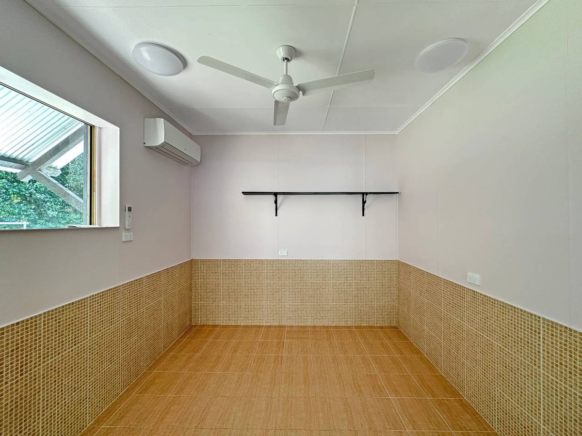 164 Carrington Road, Atherton