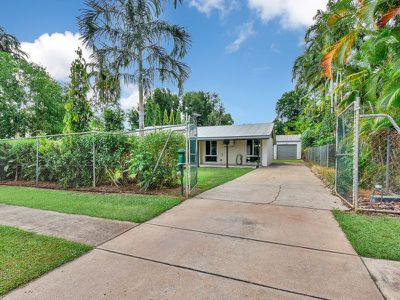 10 Waterhouse Cres, Driver