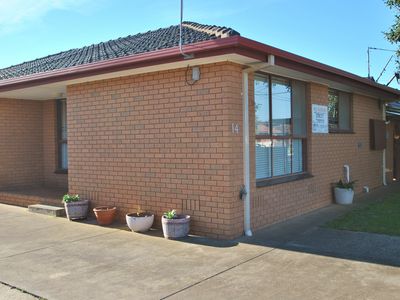 1 / 14 Pagnoccolo Street, Werribee