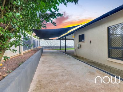 11 Inverway Circuit, Farrar