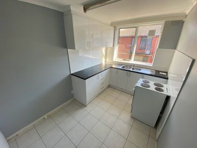 6 / 24 Eldridge Street, Footscray