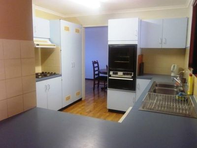 9 Kurrawan Way, Newman