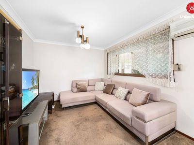 14 Oliveri Crescent, Green Valley