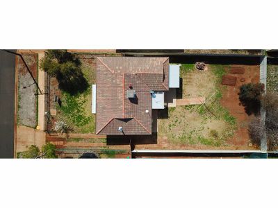 18 Armstrong Crescent, Dubbo