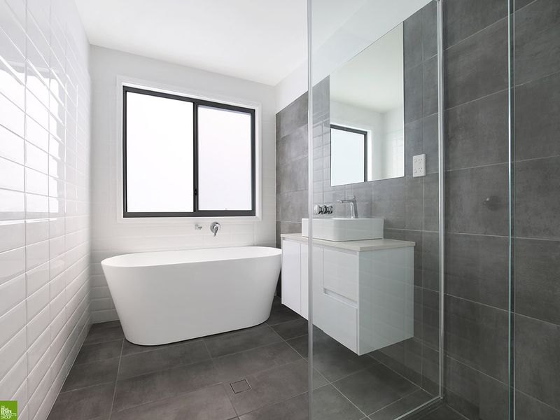 1 / 14 Ryan Lane, Figtree