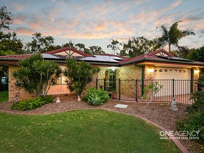 49 Macquarie Cct, Forest Lake
