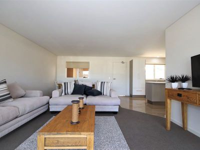 Unit 5 / 2 Burrawang Street, Narooma