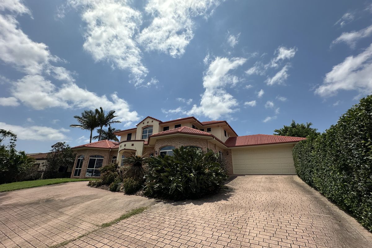 24 Aquarius Place, Bridgeman Downs