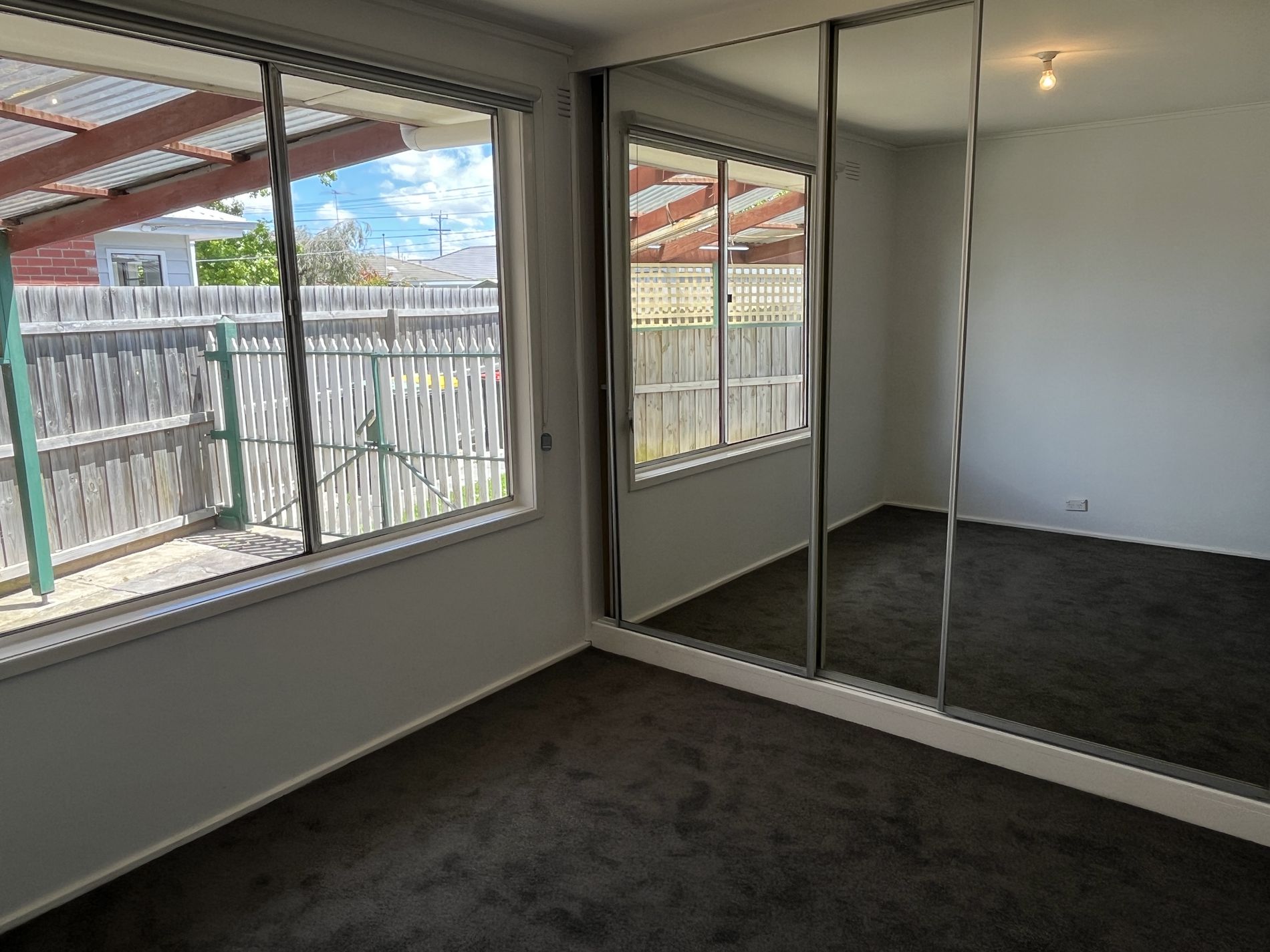 21 Carinya Avenue, Newcomb