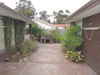 13 Scole Place, Huntingdale
