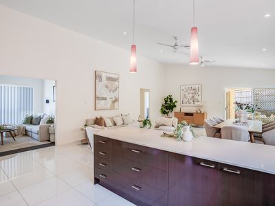 6 Highview Tce, Murrumba Downs